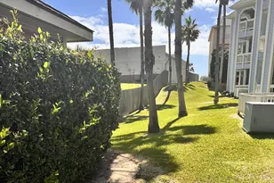 7000 Seawall Blvd, Galveston, TX 77551 - Photo 21