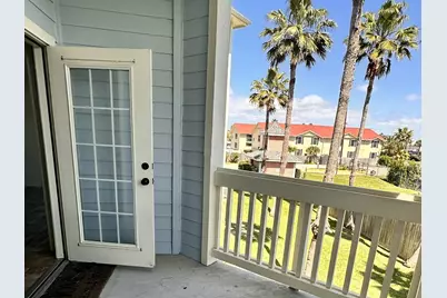 7000 Seawall Boulevard #125, Galveston, TX 77551 - Photo 3