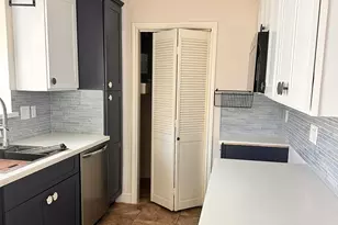 7000 Seawall Blvd, Galveston, TX 77551 - Photo 13