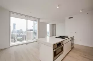 313 W 17th St, Austin, TX 78701 - Photo 1