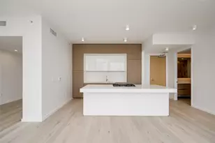 313 W 17th St, Austin, TX 78701 - Photo 3