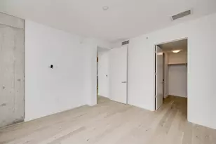 313 W 17th St, Austin, TX 78701 - Photo 17