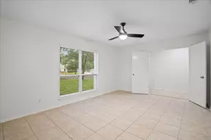 7603 Brookhollow Cove, Austin, TX 78752 - Photo 15