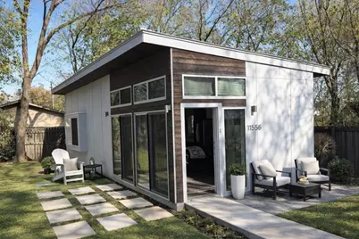 1155 Perry Road #B, Austin, TX 78721 - Photo 1