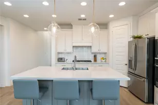 129 Menlo Bnd, Liberty Hill, TX 78642 - Photo 1