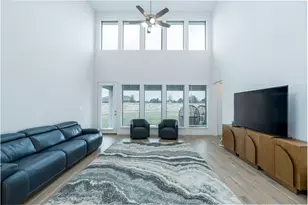 129 Menlo Bnd, Liberty Hill, TX 78642 - Photo 13