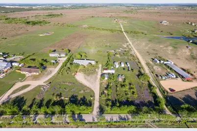 14325 S Turnersville Road, Buda, TX 78610 - Photo 35