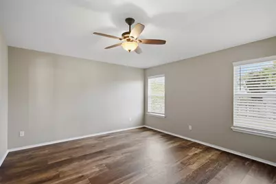 613 Glen Valley Lane, Leander, TX 78641 - Photo 17