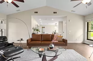 413 Ridgecrest Rd, Georgetown, TX 78628 - Photo 7