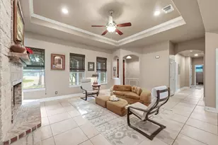 643 Shady Hollow, New Braunfels, TX 78132 - Photo 5