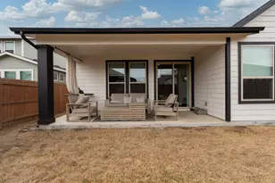 8312 Skytex St, Austin, TX 78744 - Photo 9