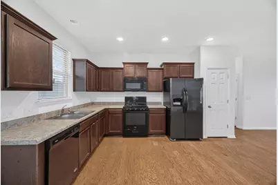 430 Twisted Oaks Lane, Buda, TX 78610 - Photo 9