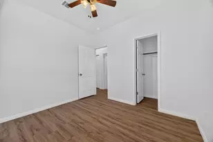 430 Twisted Oaks Ln, Buda, TX 78610 - Photo 19