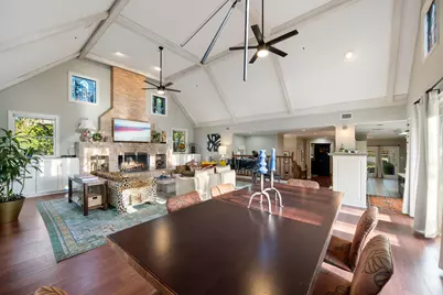 221 Camaro Way, San Marcos, TX 78666 - Photo 11
