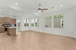 215 Flora Spgs Cv, Liberty Hill, TX 78642 - Photo 5