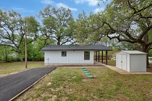 11013 Travis Dr, Jonestown, TX 78645 - Photo 23