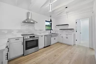 11013 Travis Drive, Jonestown, TX 78645 - Photo 11