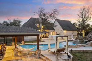 238 W Overlook Mountain Rd, Buda, TX 78610 - Photo 3