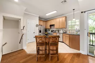 1402 Parker Ln, Austin, TX 78741 - Photo 9