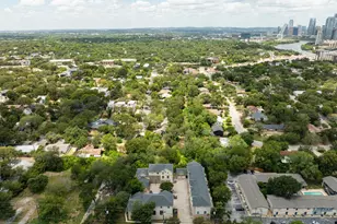 1402 Parker Ln, Austin, TX 78741 - Photo 25