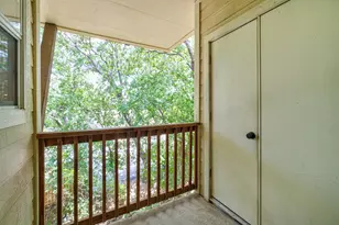 1402 Parker Ln, Austin, TX 78741 - Photo 21
