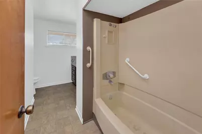 1243 North Jefferson Highway, La Grange, TX 78945 - Photo 13