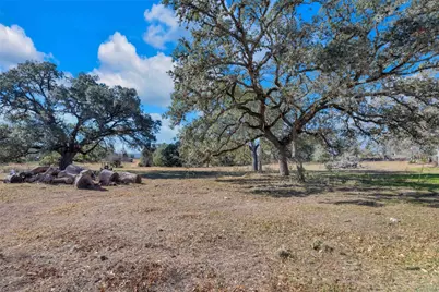 1243 North Jefferson Highway, La Grange, TX 78945 - Photo 21