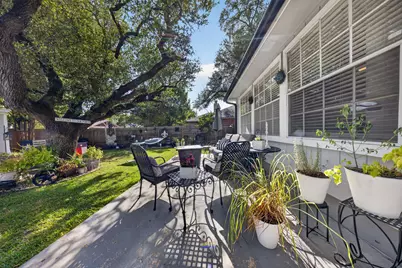 806 Mountain Ridge Drive, Leander, TX 78641 - Photo 31