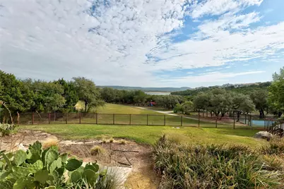 18905 Leisure Lane, Jonestown, TX 78645 - Photo 23