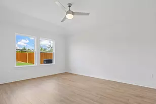 9421 Buckstitch Saddle Dr, Austin, TX 78724 - Photo 17