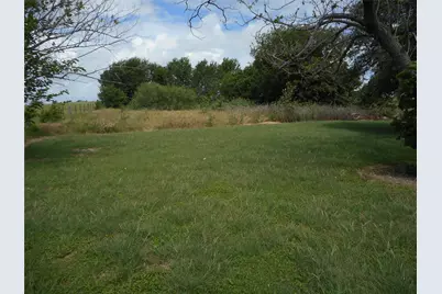 1900 S Main Street, Taylor, TX 76574 - Photo 13