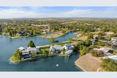 703 Woodland Hills Drive, Granite Shoals, TX 78654 - Photo 5