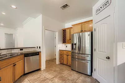 100 Quarry Springs Drive, San Marcos, TX 78666 - Photo 9