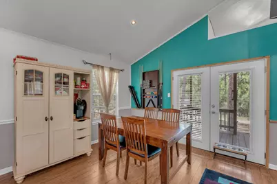 928 Moccasin Trail, La Grange, TX 78945 - Photo 17