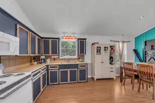 928 Moccasin Trail, La Grange, TX 78945 - Photo 19