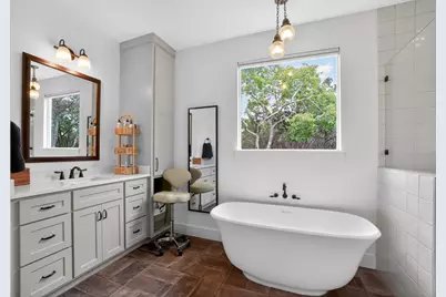 270 Rambling Oaks Drive, Wimberley, TX 78676 - Photo 13