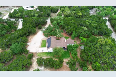 270 Rambling Oaks Drive, Wimberley, TX 78676 - Photo 37