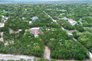 270 Rambling Oaks Dr, Wimberley, TX 78676 - Photo 31
