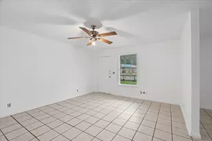 904 Montopolis Dr, Austin, TX 78741 - Photo 17