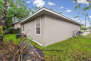 904 Montopolis Dr, Austin, TX 78741 - Photo 3