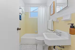 614 Highland Ave, Austin, TX 78703 - Photo 17