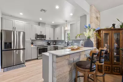 376 Alta Vista Drive, Bastrop, TX 78602 - Photo 11