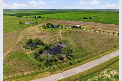 1151 County Road 458, Coupland, TX 78615 - Photo 25
