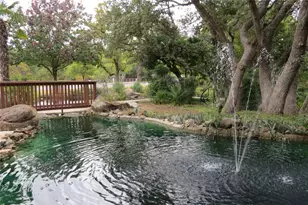 313 Heritage Hills Dr, Fredericksburg, TX 78624 - Photo 19