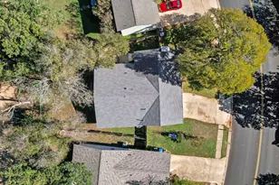 11318 Bristle Oak Trail, Austin, TX 78750 - Photo 25