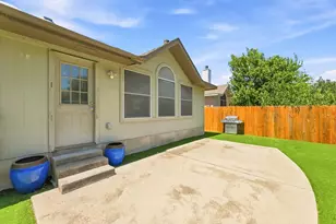 903 Point Run Dr, Pflugerville, TX 78660 - Photo 13
