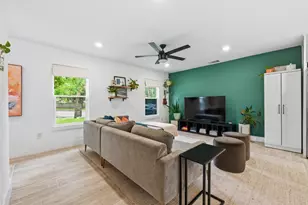 1406 Camelot Cir, Austin, TX 78745 - Photo 3