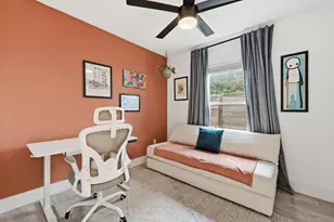 1406 Camelot Cir, Austin, TX 78745 - Photo 23