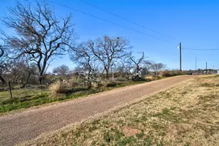 1017 US Hwy 87 E, Smiley, TX 78159 - Photo 25