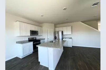 149 Alamo Vine Loop, Kyle, TX 78640 - Photo 5